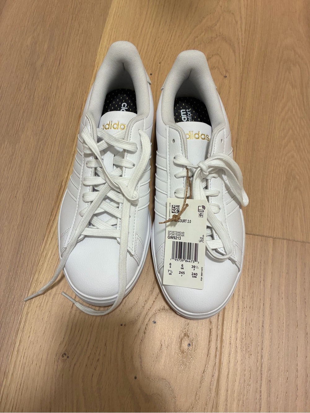 NWT! adidas White Tennis Sneakers with Gold Branding